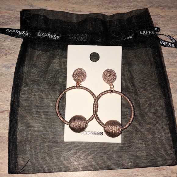 NEW EXPRESS Fabric Ball Drop Earrings - Picture 2 of 3